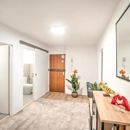 Appartement Spacious Balcony Parking 2 Min To Oktoberfest