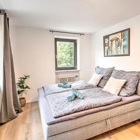 Spacious Balcony Parking 2 Min To Oktoberfest * Munich