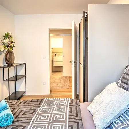 Appartement Spacious Balcony Parking 2 Min To Oktoberfest *