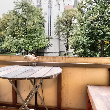 Spacious Balcony Parking 2 Min To Oktoberfest Appartement Munich